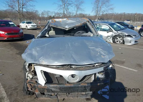 2009 Toyota Camry z USA, uszkodzony, nr VIN 4T1BE46K19U841031